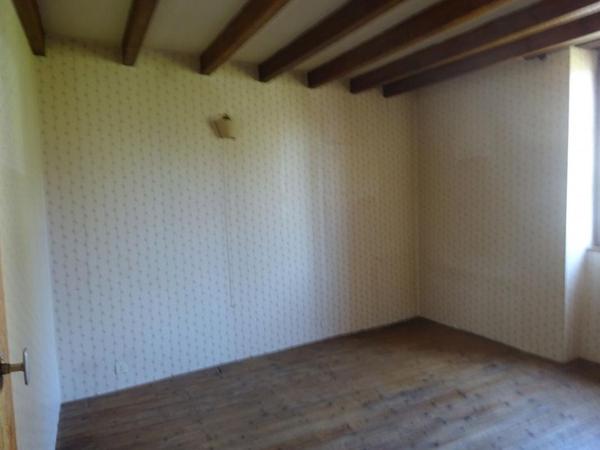 Maison Le Petit Pressigny 7 pièce(s) 0118 m2