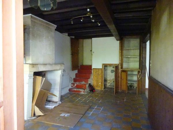 Maison Le Petit Pressigny 7 pièce(s) 0118 m2