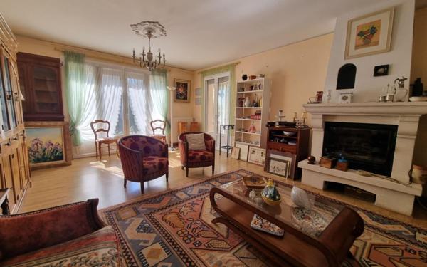 Maison à vendre    5 pièces •  Montfavet - Avignon