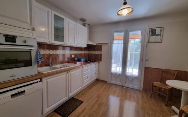 Maison à vendre    5 pièces •  Montfavet - Avignon