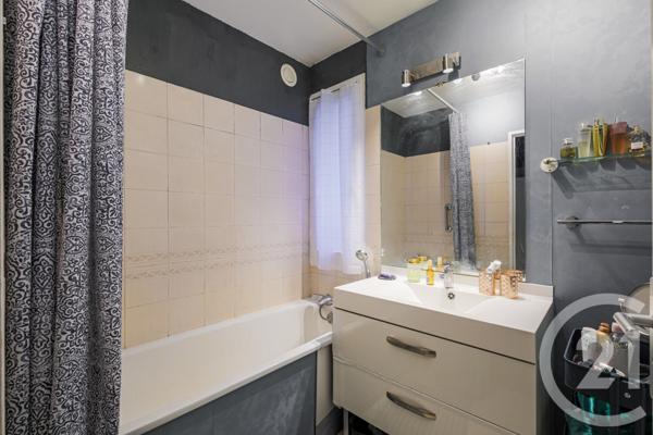 Appartement F2 à vendre  2 pièces - 53 m2 GRENOBLE - 38