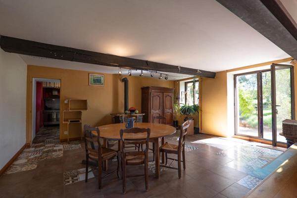 LIEUX UNIQUES ® x PROPRIÉTÉS PRIVÉES ® PROPOSE BELLE LONGÈRE 202 M² SUR UN TERRAIN DE 9051 M² - BOURSAY
