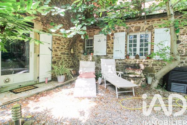 Maison à vendre 4 pièces 137 m² Viala-du-Tarn