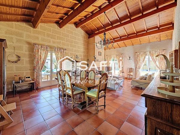 Belle traditionnelle 5 chambres, bureau, garage, piscine