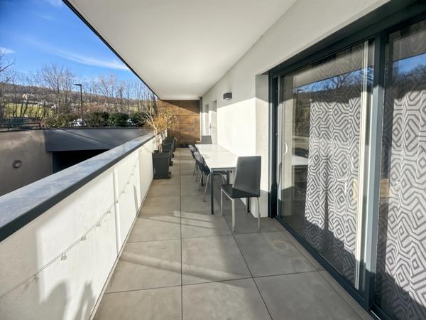 Appartement à vendre 3 pièces POISY (74)