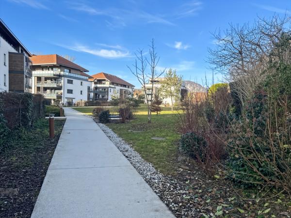 Appartement à vendre 3 pièces POISY (74)