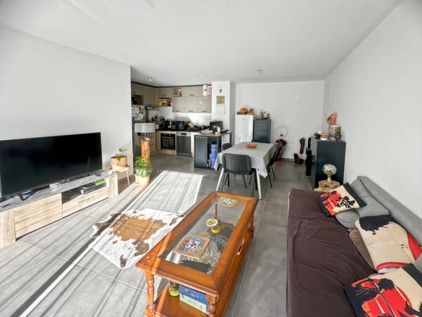 Appartement à vendre 3 pièces POISY (74)