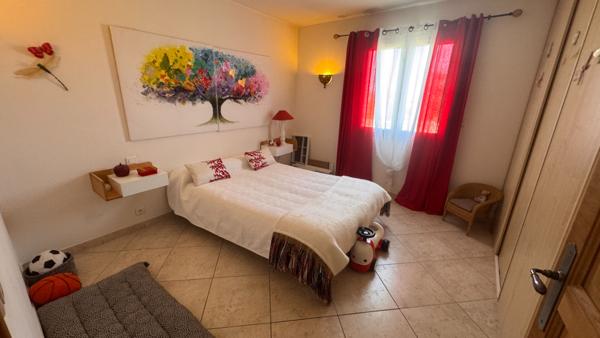 Maison Borgo 144 m2 3 chambres avec 970 m2 de terrain  (20 min de Bastia)