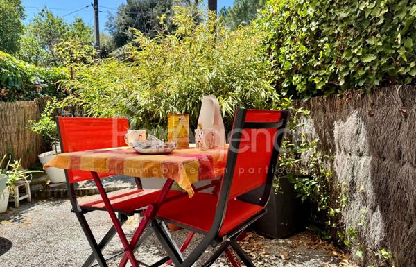Ravissant appartement rénové avec jardin