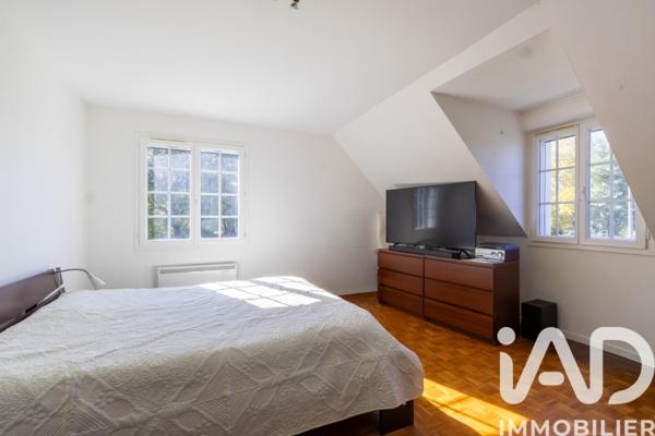 Maison à vendre 5 pièces 190 m² La Chapelle-Hugon