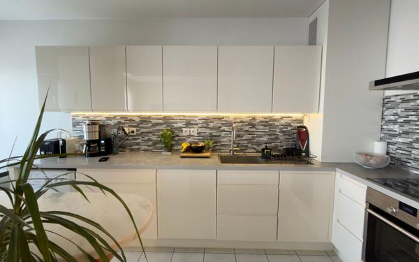 Appartement à vendre    4 pièces • 74,57 m2 Neuilly-sur-Marne