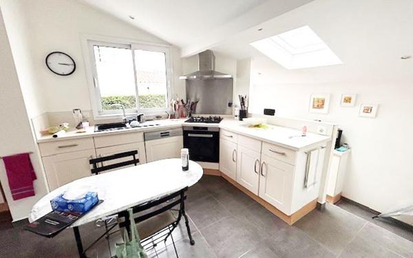 Maison à vendre    6 pièces •  Bayonne