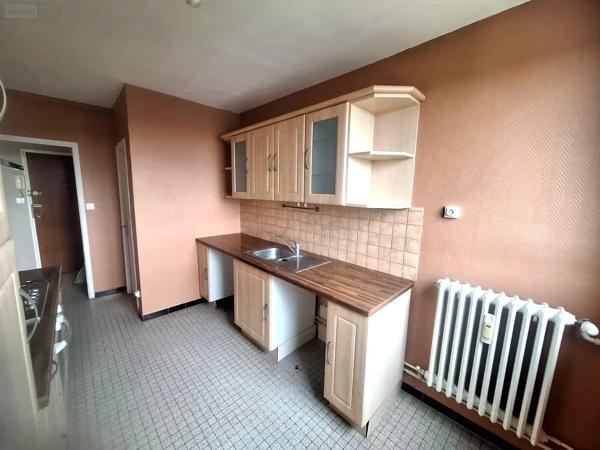 Location - Appartement Chalon-sur-Saône 71100 2 pièces 47 m 2
