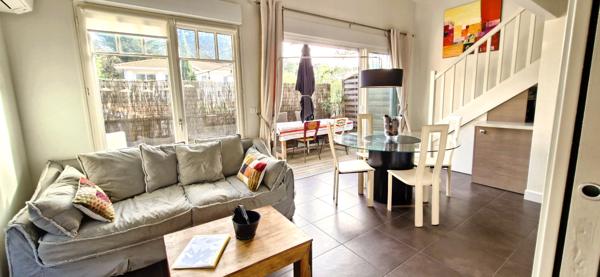 LE MOULLEAU : Charmant Duplex T3 + Terrasse, parking et cellier