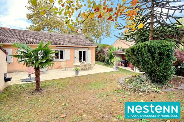 Maison de plain-pied, 5 pièces de 96 m2 sur un terrain d'environ 664 m² située à Jonage Le Haut