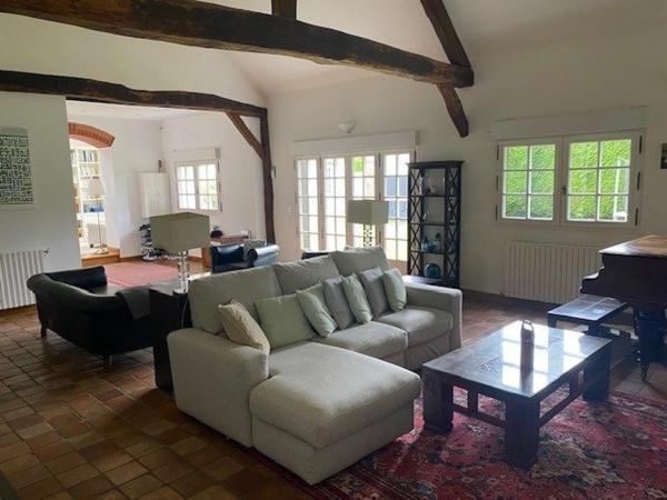 Maison10 Pièces 270 m²à Vexin-Sur-Epte (27)