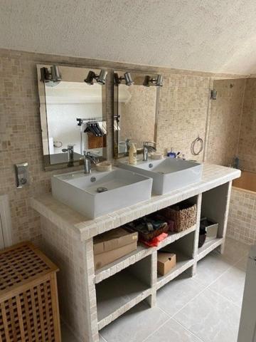 Maison10 Pièces 270 m²à Vexin-Sur-Epte (27)