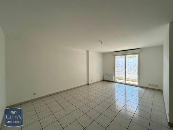 Appartement à louer 2 pièces 59.93m²