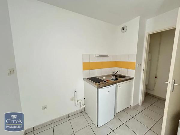 Appartement à louer 2 pièces 59.93m²