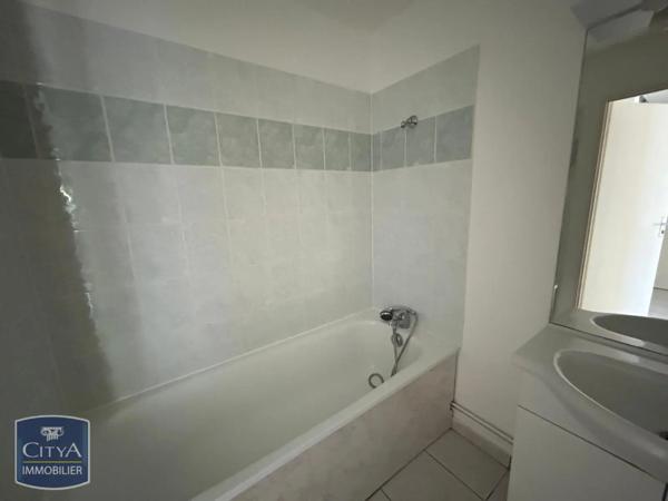 Appartement à louer 2 pièces 59.93m²