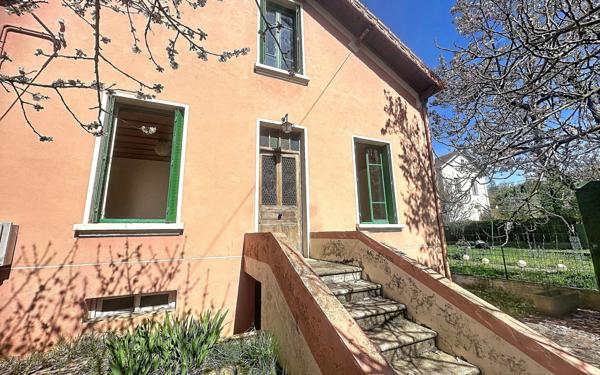 Maison à vendre    4 pièces •  Oullins