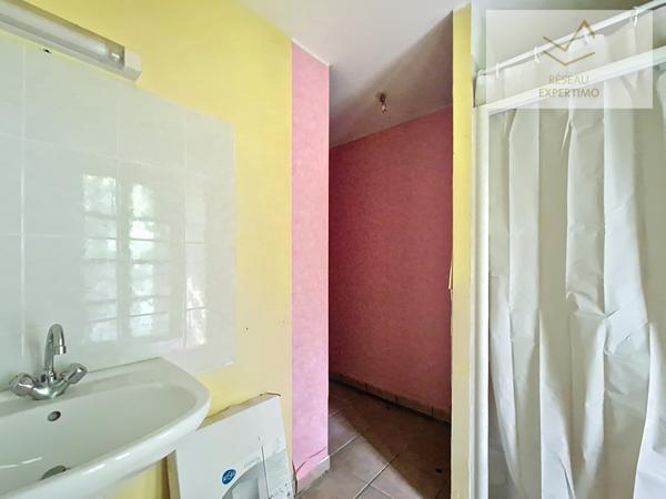 Cassagnes-Bégonhès (12120) RARE ! Micro-immeuble rentable à Cassagnes-Bégonhès – 230 m² – 3 logements