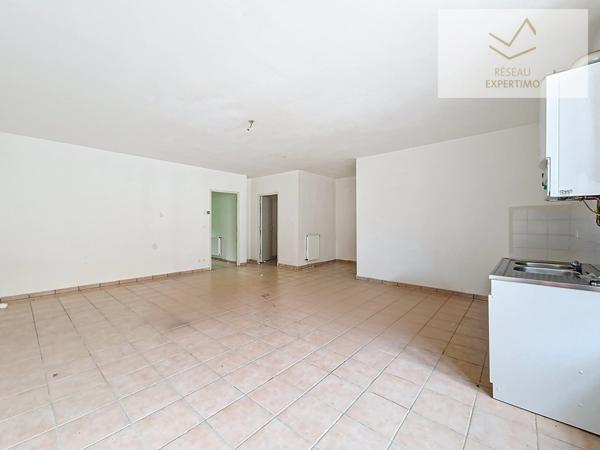 Cassagnes-Bégonhès (12120) RARE ! Micro-immeuble rentable à Cassagnes-Bégonhès – 230 m² – 3 logements