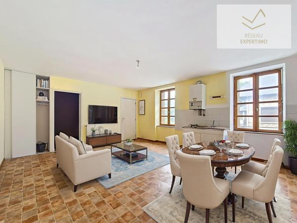 Cassagnes-Bégonhès (12120) RARE ! Micro-immeuble rentable à Cassagnes-Bégonhès – 230 m² – 3 logements