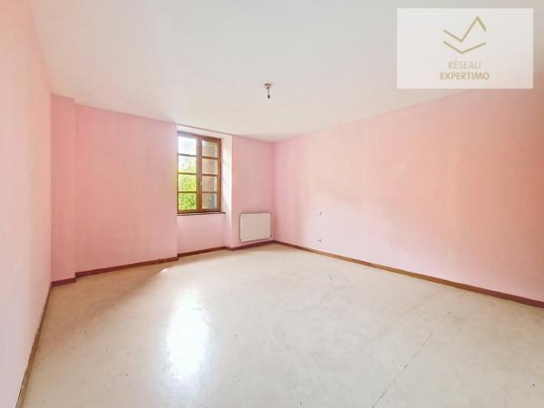 Cassagnes-Bégonhès (12120) RARE ! Micro-immeuble rentable à Cassagnes-Bégonhès – 230 m² – 3 logements