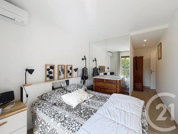 Appartement F3 à vendre  3 pièces - 75,70 m 2   MANDELIEU LA NAPOULE  - 06