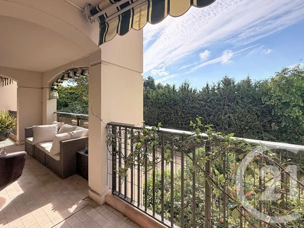 Appartement F3 à vendre  3 pièces - 75,70 m 2   MANDELIEU LA NAPOULE  - 06