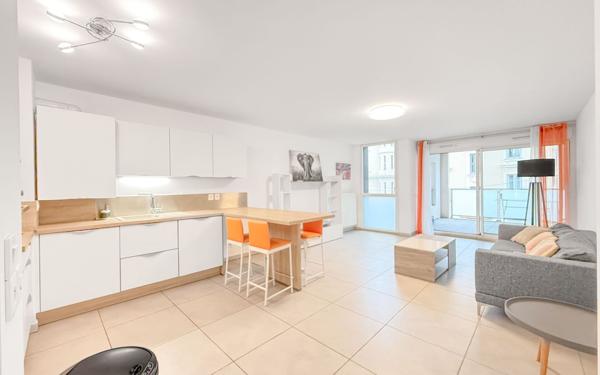 Appartement à vendre    3 pièces • 74,01 m2 Nice
