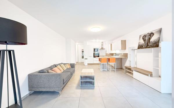 Appartement à vendre    3 pièces • 74,01 m2 Nice