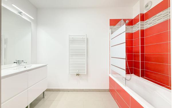 Appartement à vendre    3 pièces • 74,01 m2 Nice