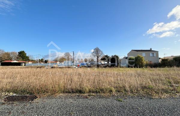 SAINT-GEORGES-DE-DIDONNE TERRAIN A BATIR VIABILISE ET EN LOT