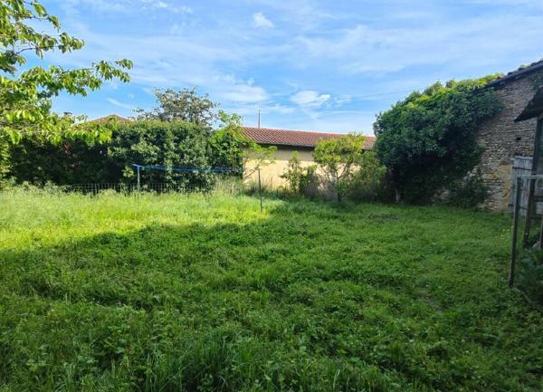 Appartement à louer  2 pièces • 45,70 m2 Aire-sur-l'Adour