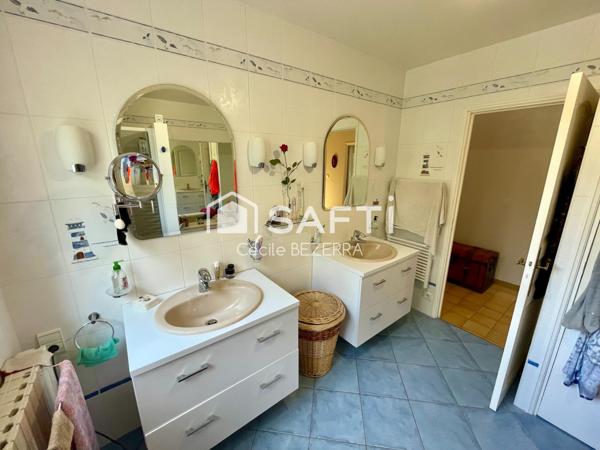 villa haut de gamme à 2 minutes d'Eauze, prestations de qualité, sur un terrain de 3 hectares