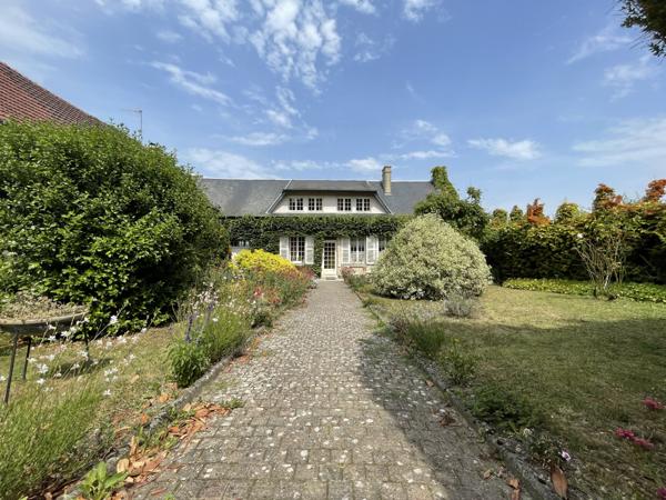 Pierrefonds (60350) Maison de pays