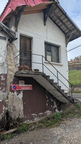 Local commercial à vendre |                                       Gresin |                                        |     770 m²