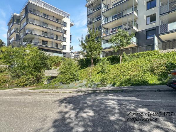 ANNECY-LE-VIEUX (74) - GARAGE en sous-sol de 16,30m²