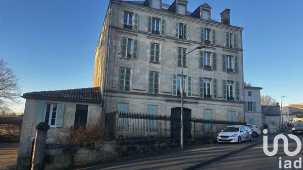 Appartement 2 pièces de 53 m² à Jonzac (17500)