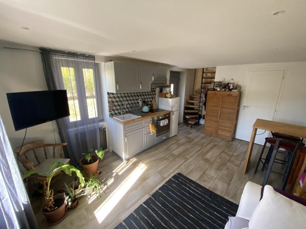 Appartement
                                                                                                                                                                                                                                                                                                                        2 pièce(s)                                                                                                                                                                                                          1 chambre(s)                                                                                                                                                                                                          30.38  m²