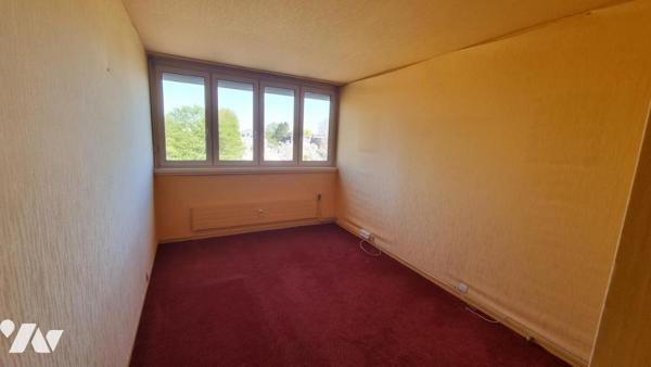 ROUBAIX Appartement T3 73 m² balcon cave et garage