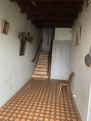 CORPS DE FERME, MAISON ET GRANGE