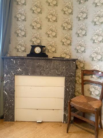 CORPS DE FERME, MAISON ET GRANGE