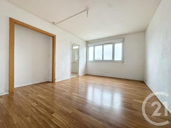 Appartement F2 à vendre  2 pièces - 44,40 m2 GRAND CHARMONT - 25