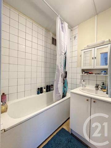 Appartement F2 à vendre  2 pièces - 44,40 m2 GRAND CHARMONT - 25