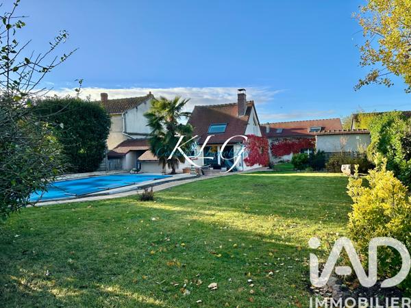 Maison à vendre 8 pièces 219 m² Jouy