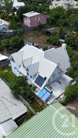 Maison à vendre  11 pièces - 184,99 m2 ST DENIS - 974