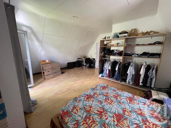 Maison à vendre  11 pièces - 184,99 m2 ST DENIS - 974